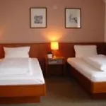 Acon Hotel 3*